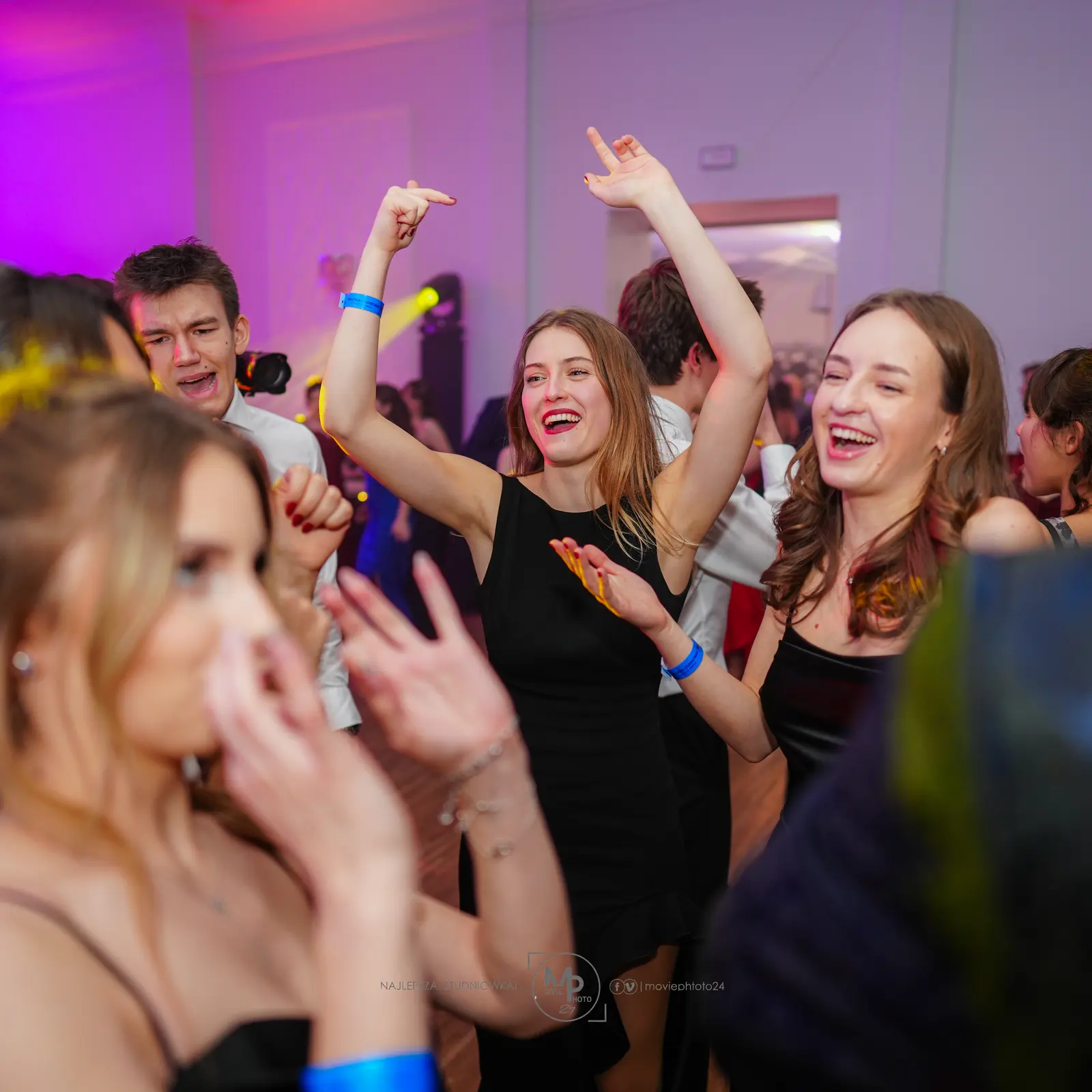 Zdjęcie ze studniówki 13 LO w Łódź