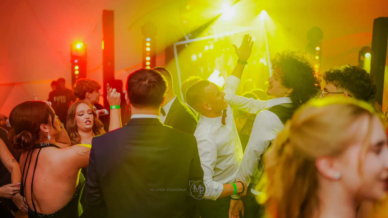 Zdjęcie ze studniówki 13 LO w Łódź