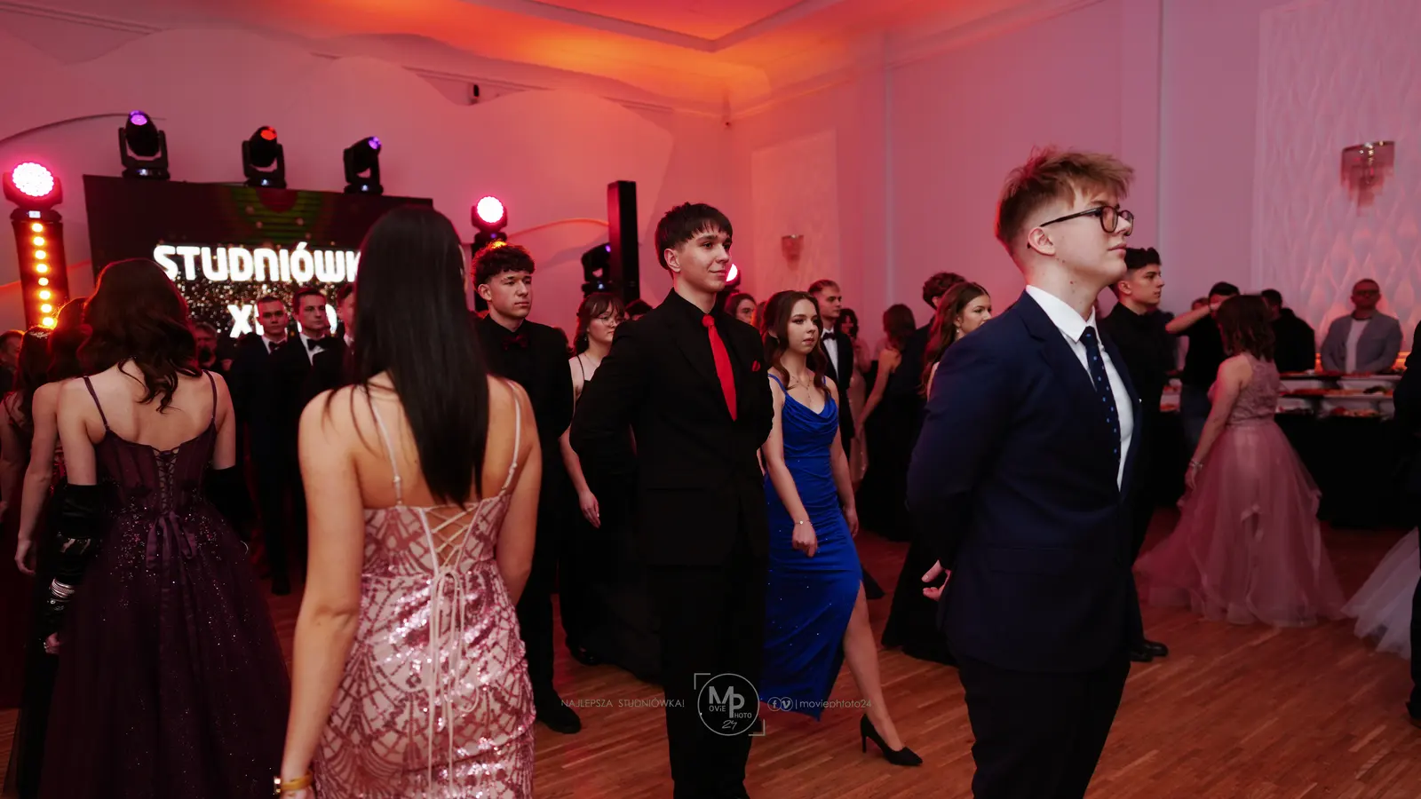 Zdjęcie ze studniówki 13 LO w Łódź