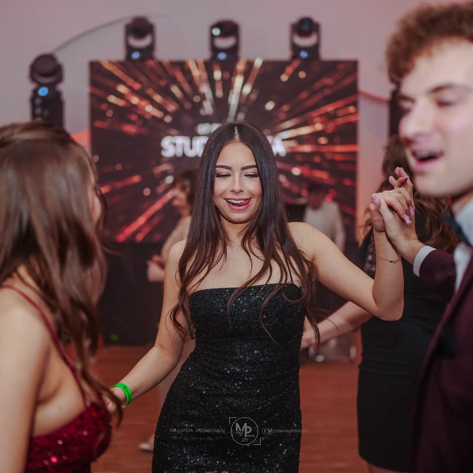 Zdjęcie ze studniówki 13 LO w Łódź