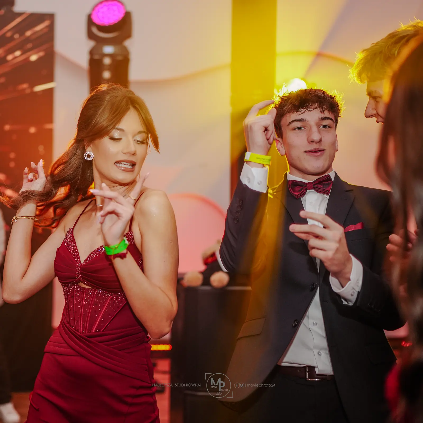 Zdjęcie ze studniówki 13 LO w Łódź
