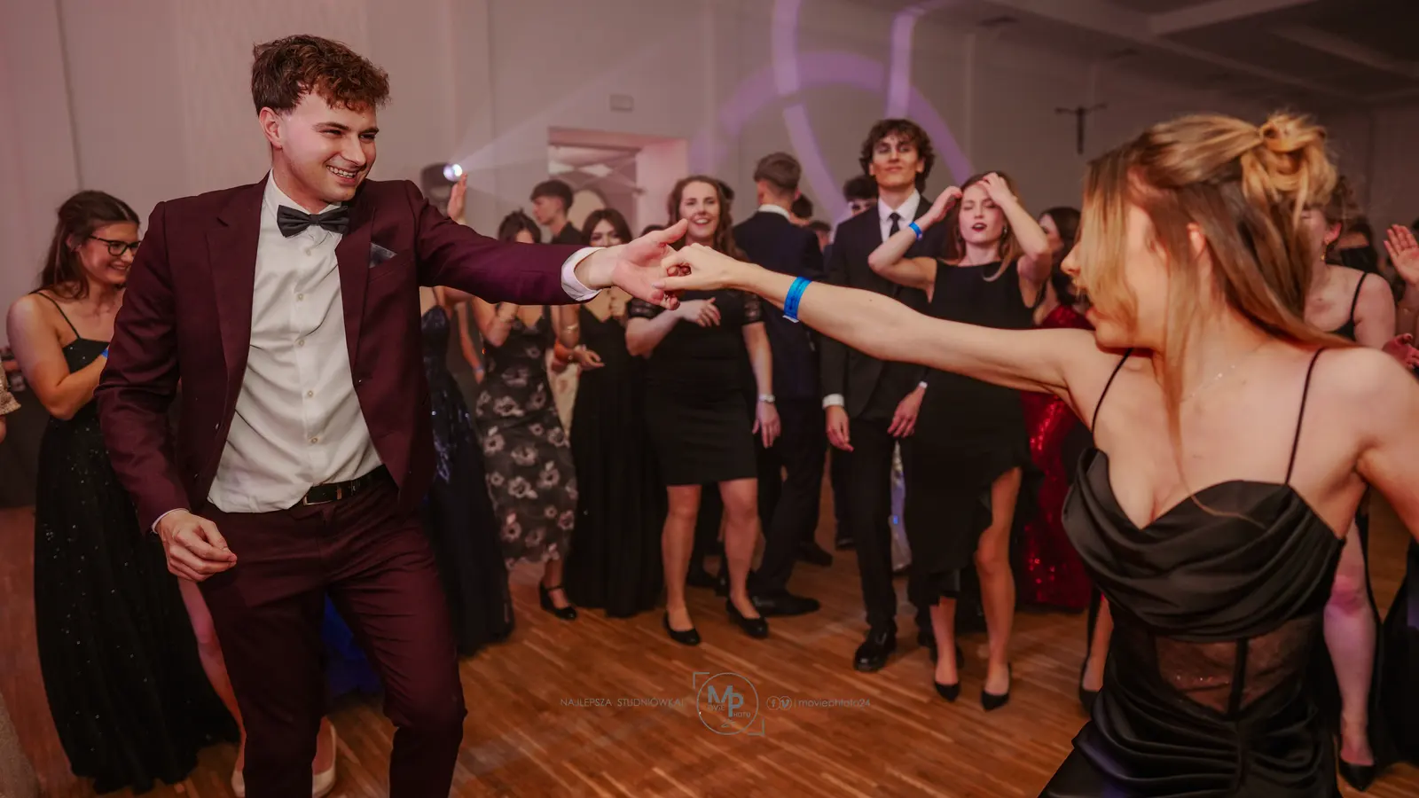 Zdjęcie ze studniówki 13 LO w Łódź