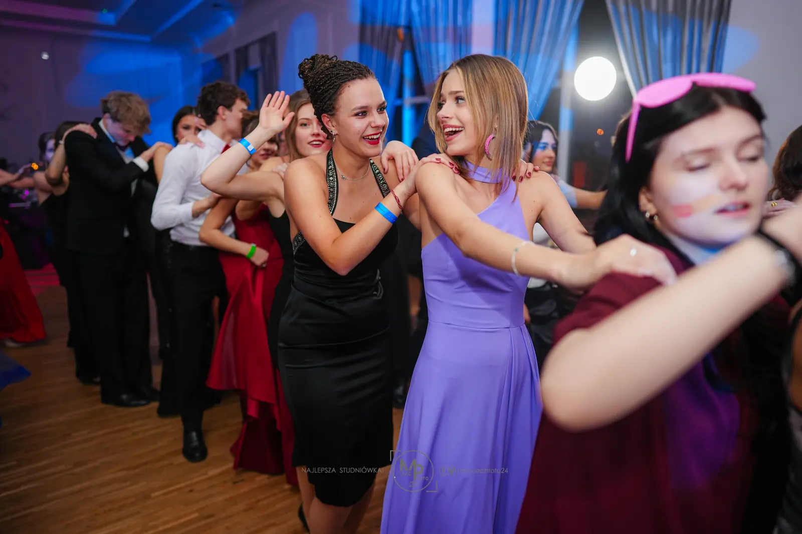 Zdjęcie ze studniówki 13 LO w Łódź