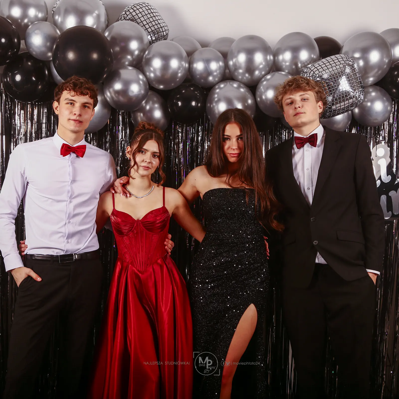 Zdjęcie ze studniówki 13 LO w Łódź
