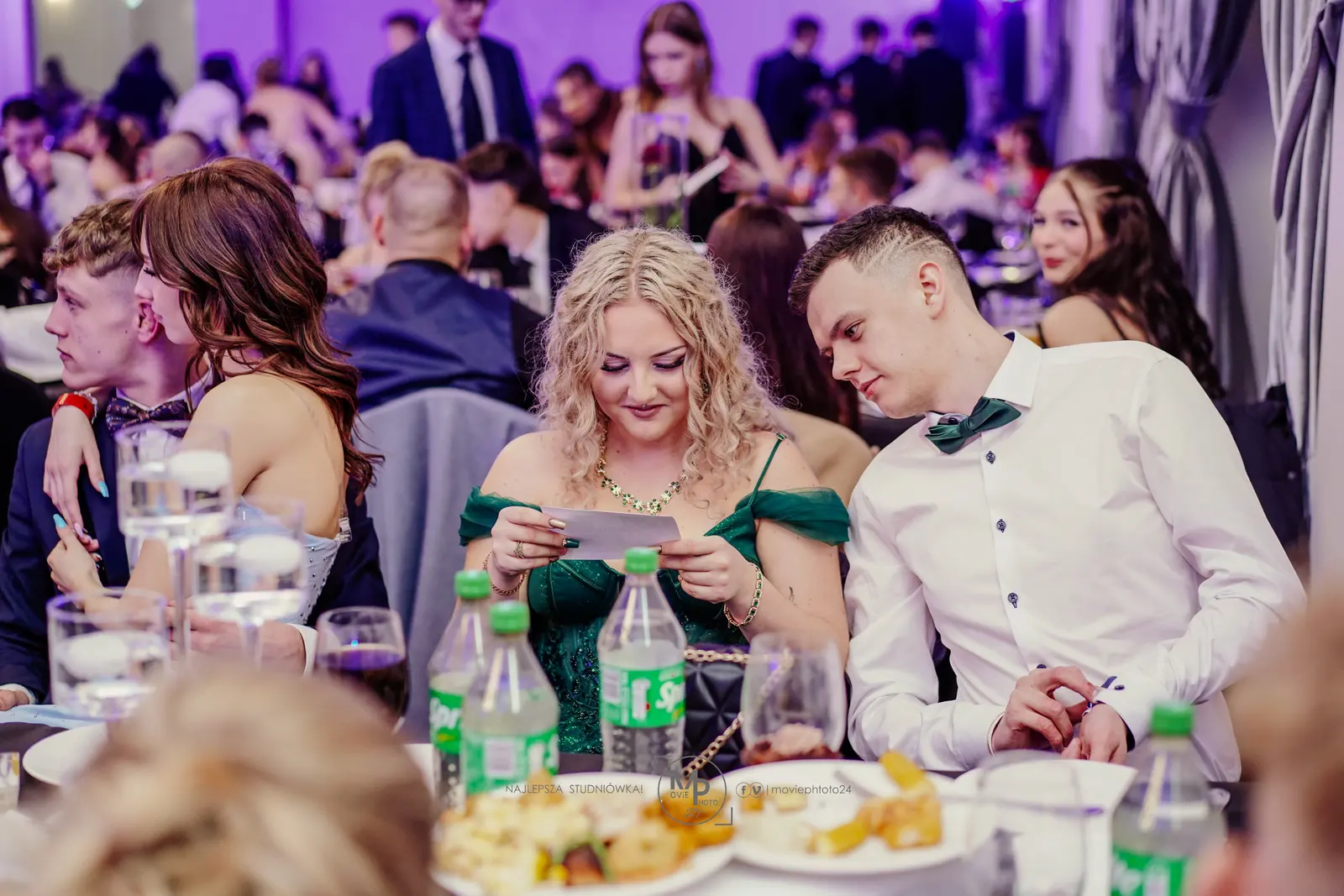 Parkiet podczas studniówki 18 LO w Łódź